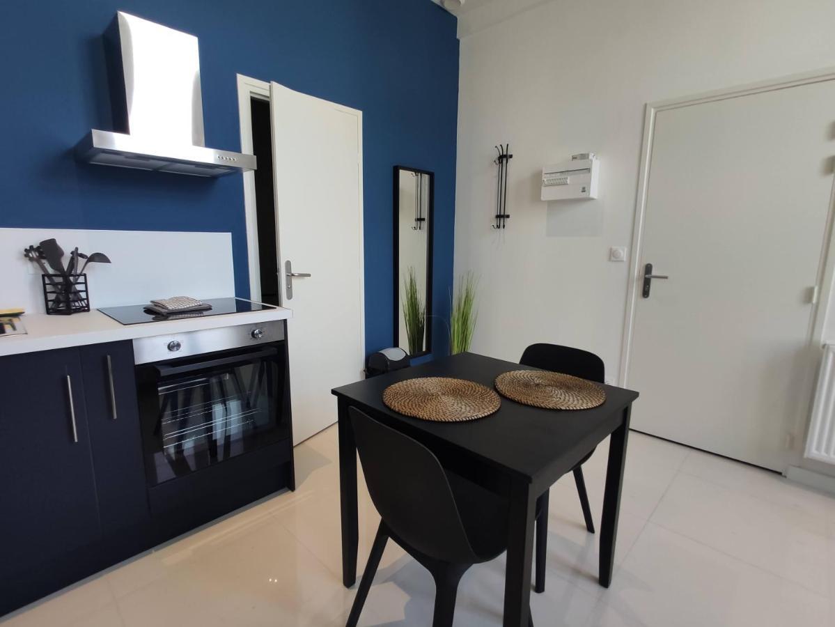 Residence Jehan Froissart Valenciennes Exterior photo